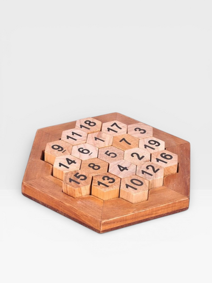 Desk Novelty 3D Wooden Rope Loop Puzzle - UNIVEA